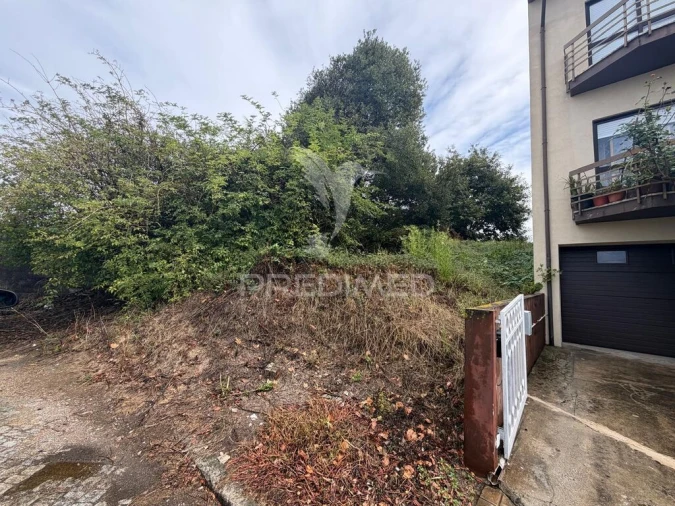 Terreno para Venda em Gulpilhares e Valadares Foto 2