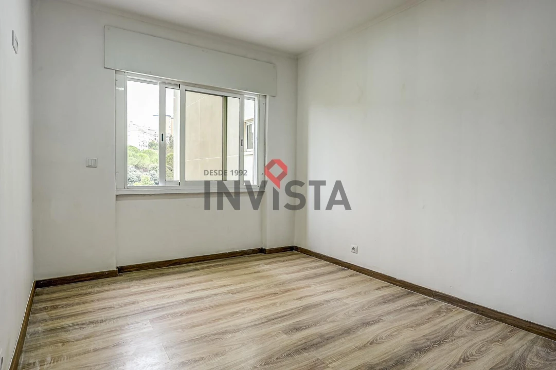 Apartamento T3 para Venda em Vila Franca de Xira Foto 12