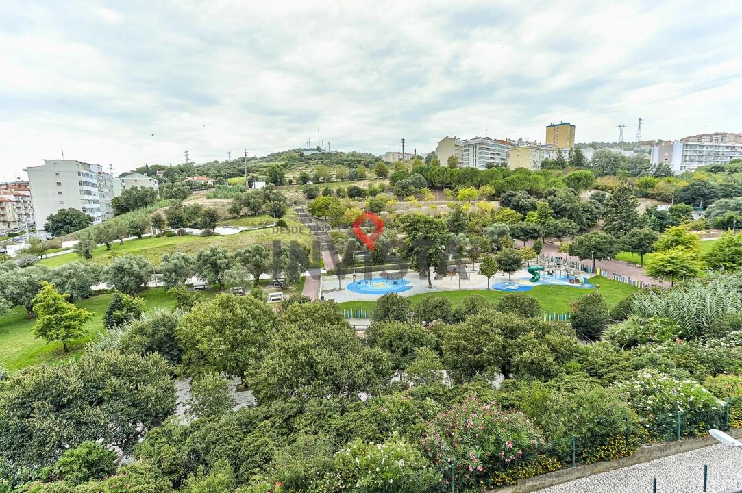 Apartamento T3 para Venda em Vila Franca de Xira Foto 17