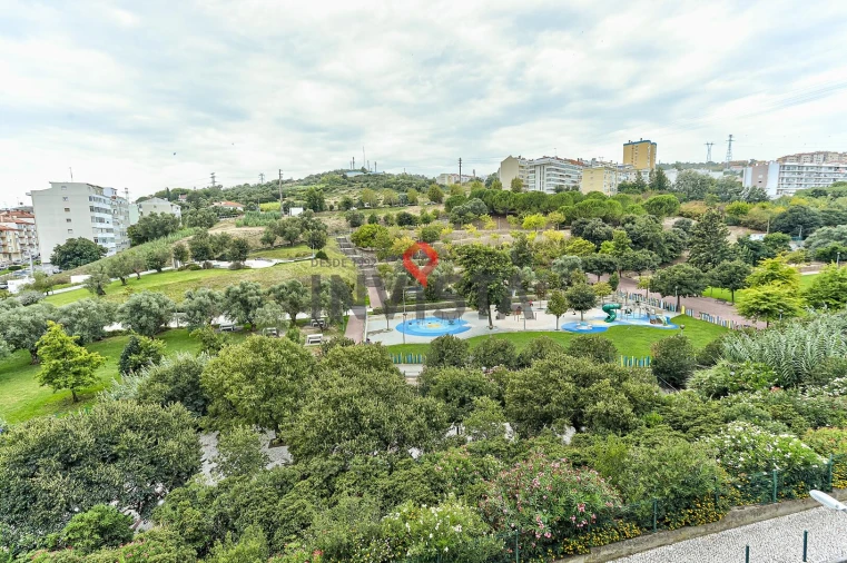 Apartamento T3 para Venda em Vila Franca de Xira Foto 17