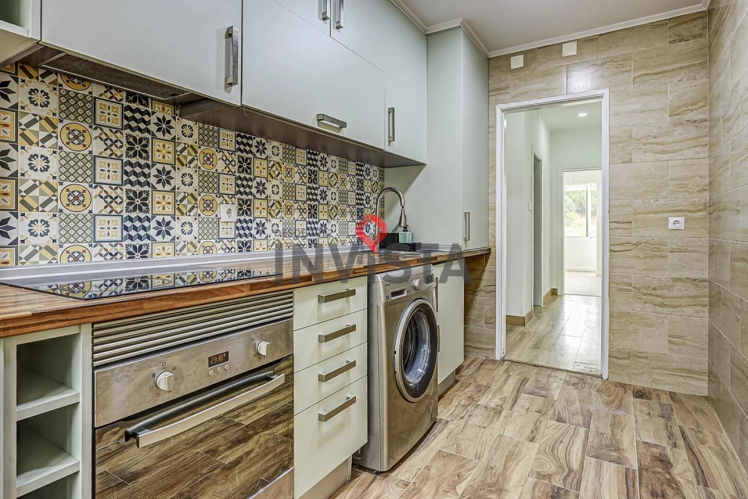 Apartamento T3 para Venda em Vila Franca de Xira Foto 16