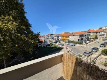 Apartamento T2 para Venda em Mafamude e Vilar do Paraíso