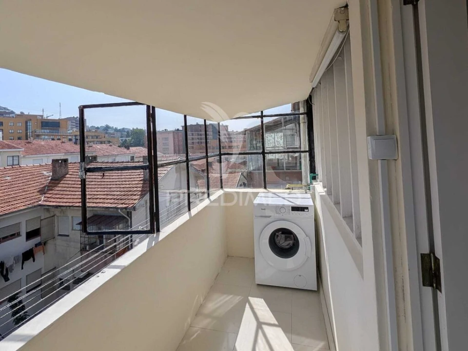 Apartamento T2 para Venda em Mafamude e Vilar do Paraíso Foto 20