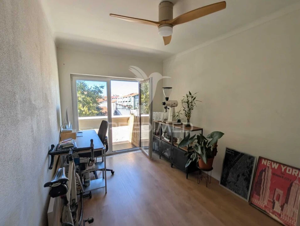 Apartamento T2 para Venda em Mafamude e Vilar do Paraíso Foto 5