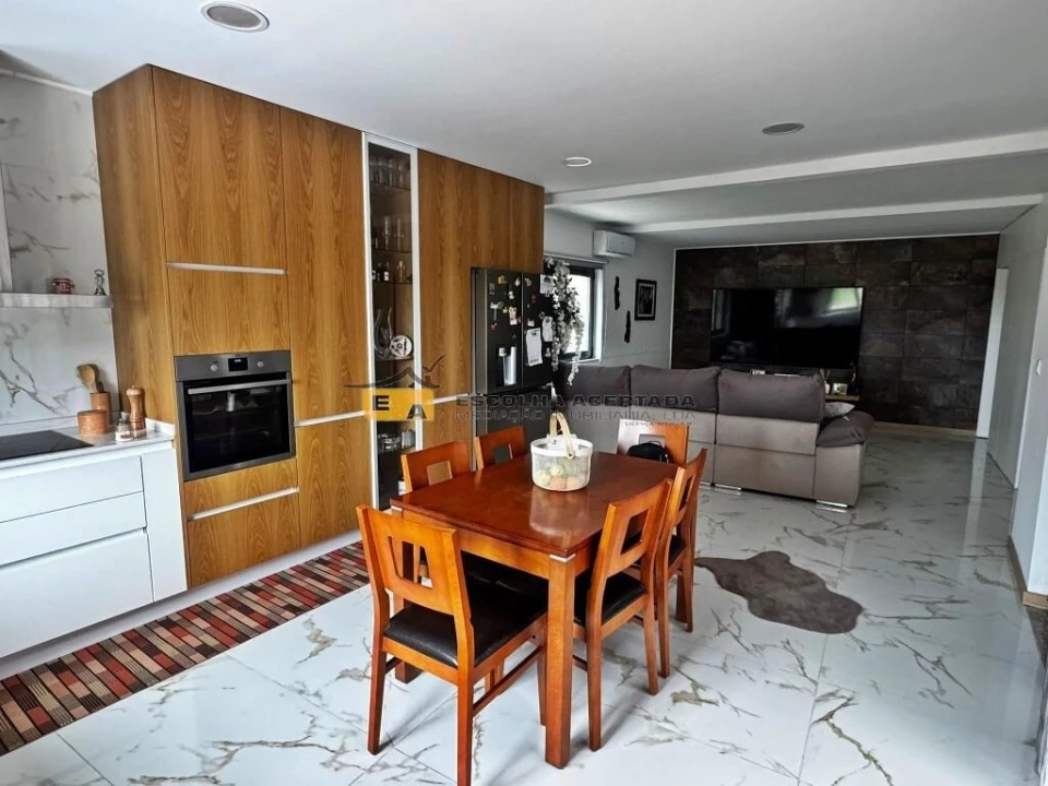Moradia T2 para Venda em Custóias, Leça do Balio e Guifões Foto 2