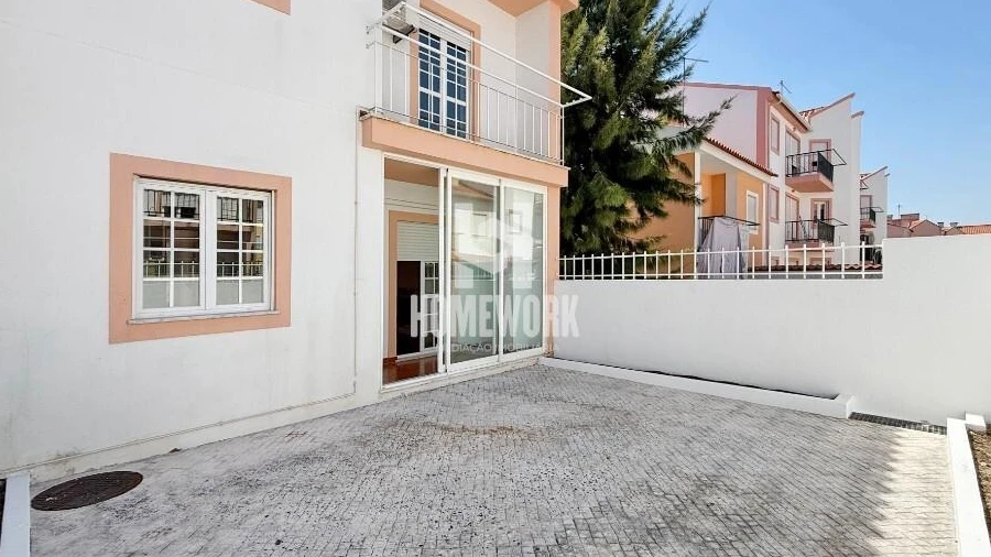 Moradia T3 para Venda em Azeitão (São Lourenço e São Simão)