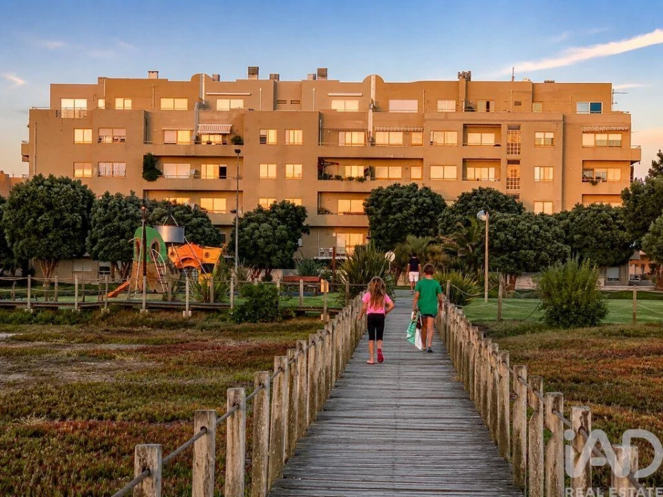 Apartamento T2 para Arrendamento em Perafita, Lavra e Santa Cruz do Bispo Foto 3