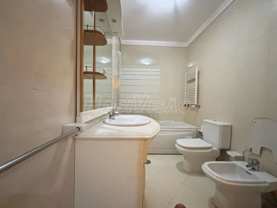 Apartamento T2 para Venda em Ermesinde Foto 17