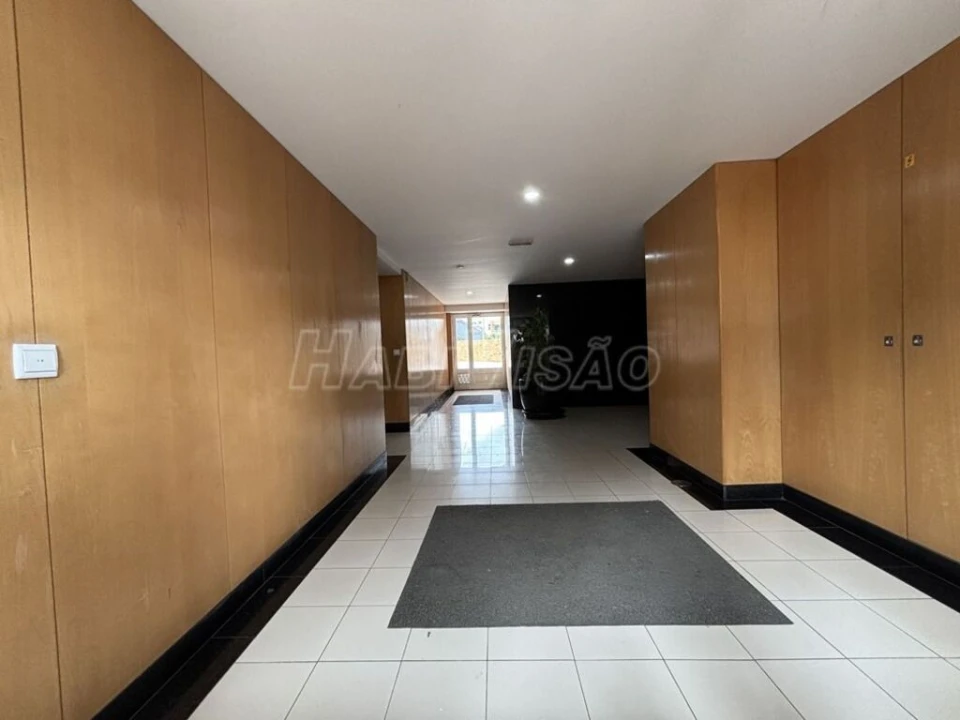 Apartamento T2 para Venda em Ermesinde Foto 1