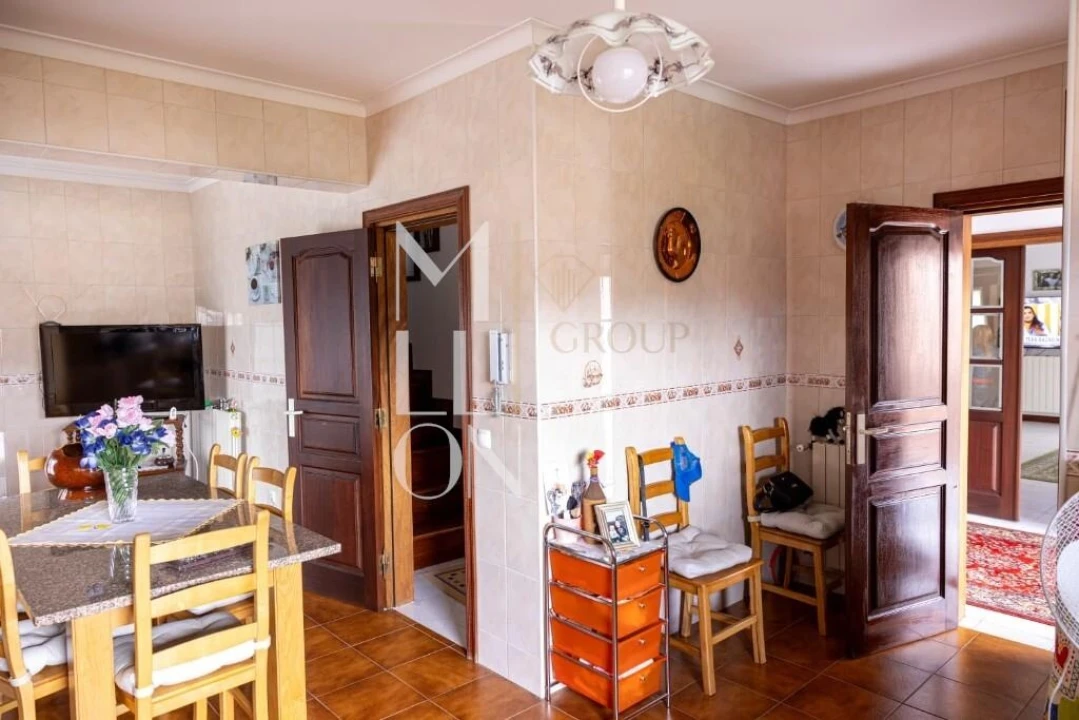 Moradia T4 para Venda em Amarante (São Gonçalo), Madalena, Cepelos e Gatão Foto 12