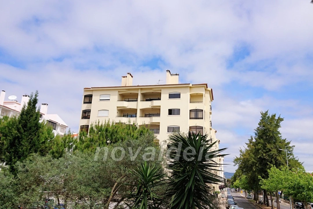 Apartamento T3 para Arrendamento em Cascais e Estoril Foto 1