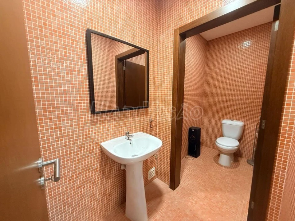Escritório para Arrendamento em Ermesinde Foto 3