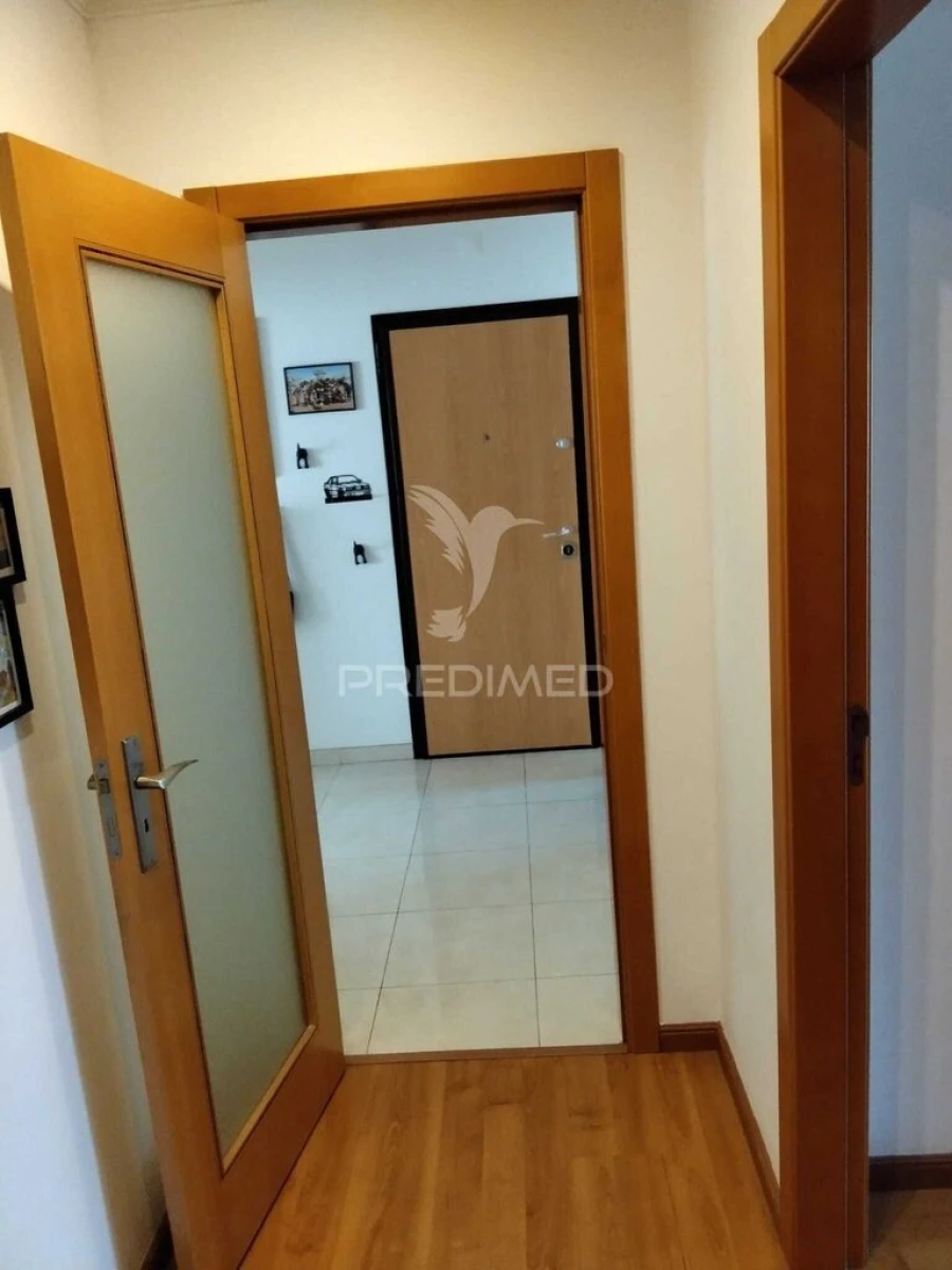 Apartamento T3 para Venda em Romeira e Várzea Foto 7