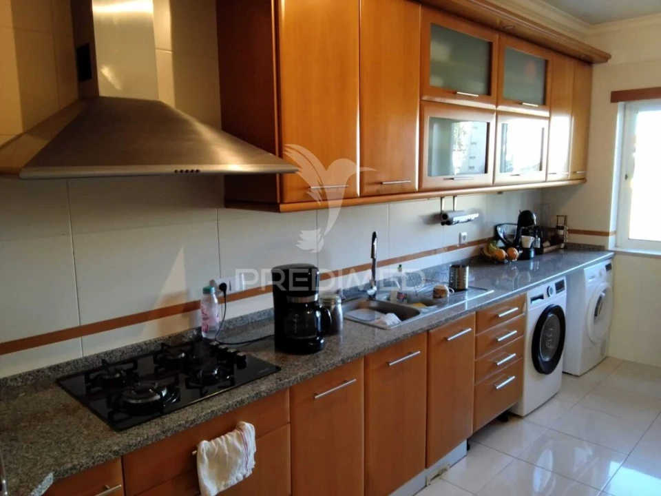 Apartamento T3 para Venda em Romeira e Várzea Foto 18