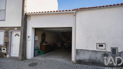 Garagem para Venda em Seixo da Beira