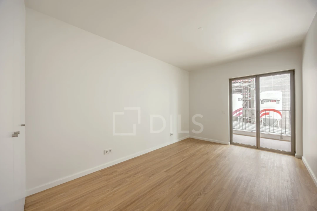 Apartamento T3 para Venda em Santo António dos Cavaleiros e Frielas Foto 10