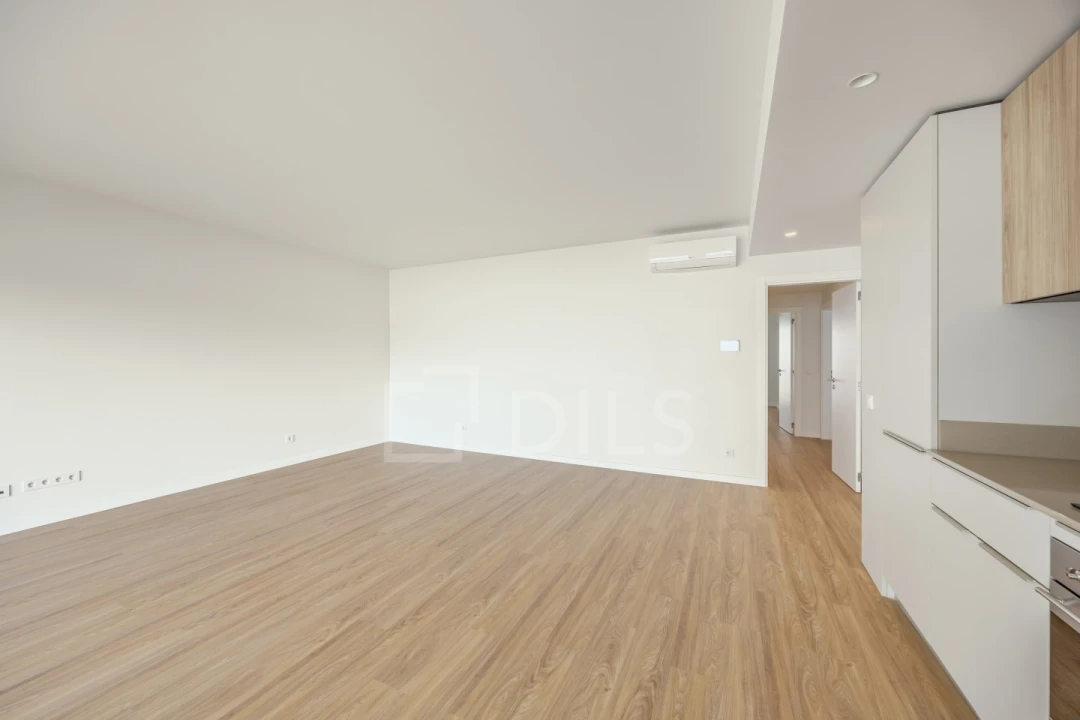 Apartamento T3 para Venda em Santo António dos Cavaleiros e Frielas Foto 16