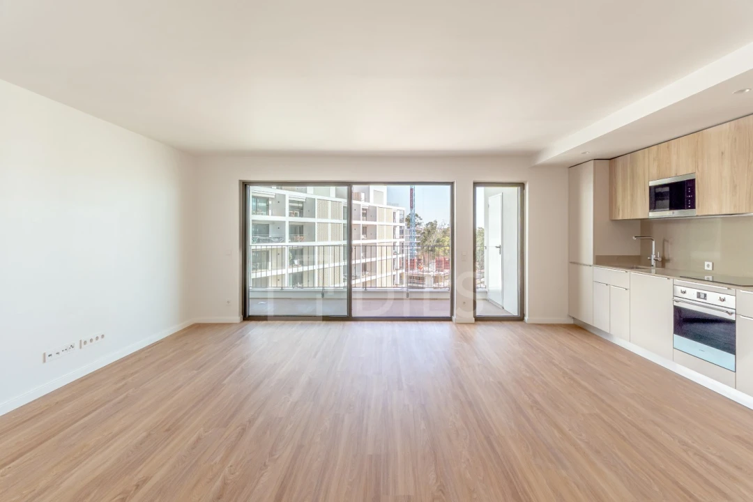 Apartamento T3 para Venda em Santo António dos Cavaleiros e Frielas Foto 14