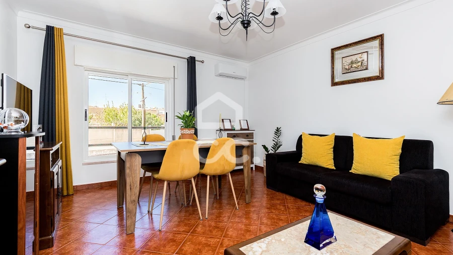 Apartamento T2 para Venda em Nossa Senhora da Conceição e São Bartolomeu