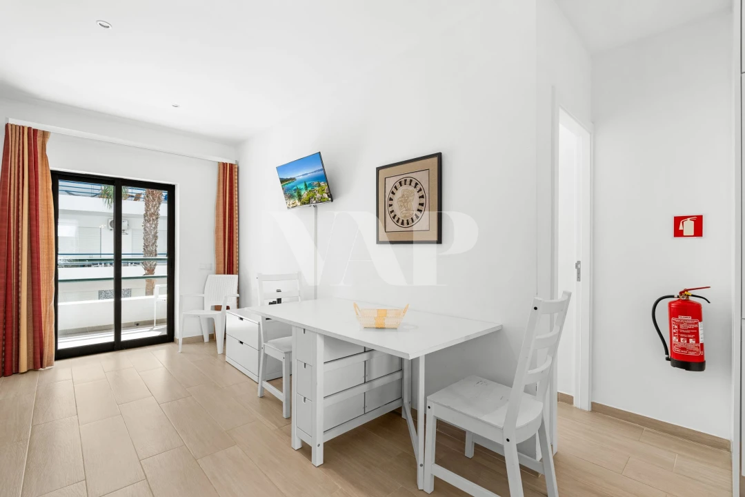 Apartamento T2 para Venda em Quarteira Foto 3