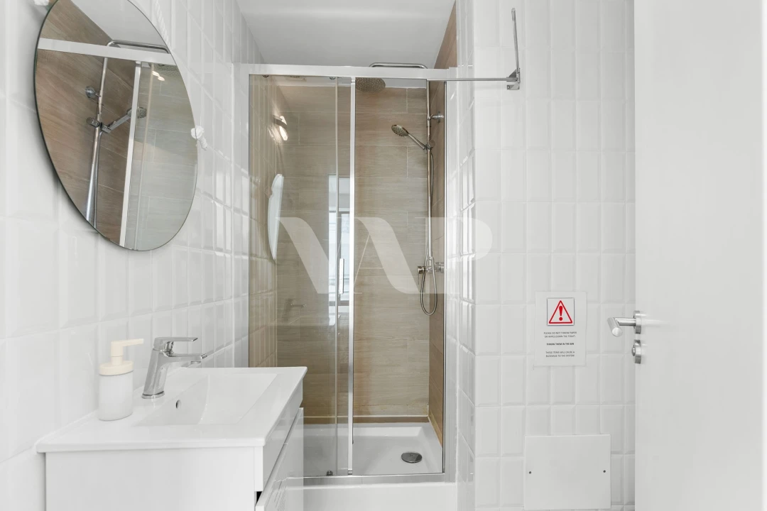 Apartamento T2 para Venda em Quarteira Foto 14