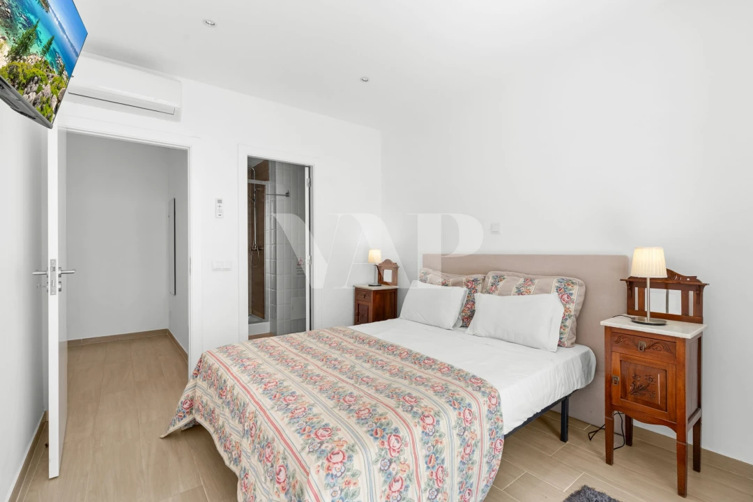 Apartamento T2 para Venda em Quarteira Foto 13