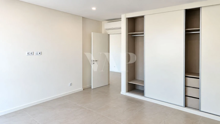Apartamento T2 para Venda em Quarteira Foto 15