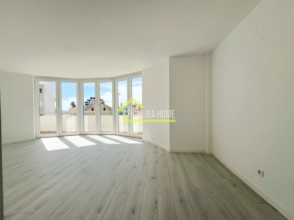 Apartamento T2 para Venda em Buarcos Foto 5