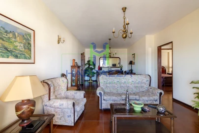Apartamento T2 para Arrendamento em Lagos (São Sebastião e Santa Maria)