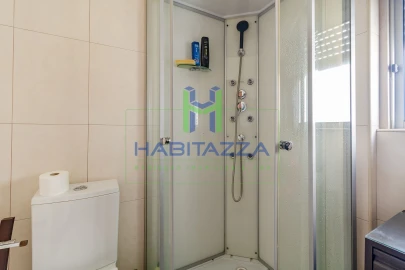 Apartamento T2 para Arrendamento em Lagos (São Sebastião e Santa Maria)