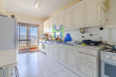 Apartamento T2 para Arrendamento em Lagos (São Sebastião e Santa Maria)