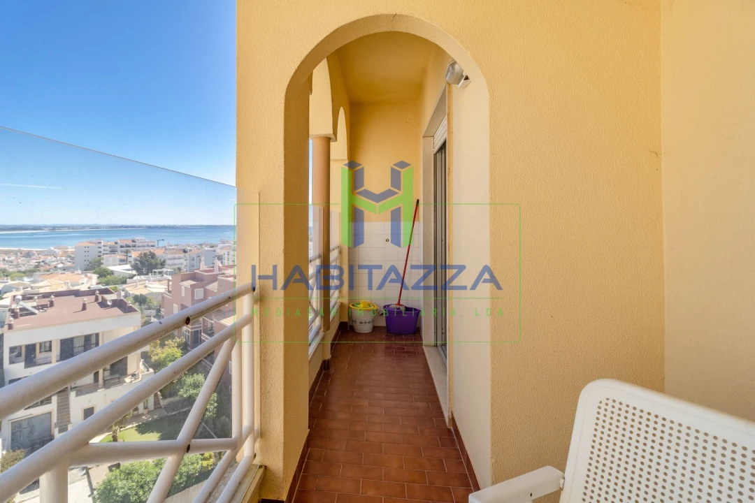 Apartamento T2 para Arrendamento em Lagos (São Sebastião e Santa Maria) Foto 15