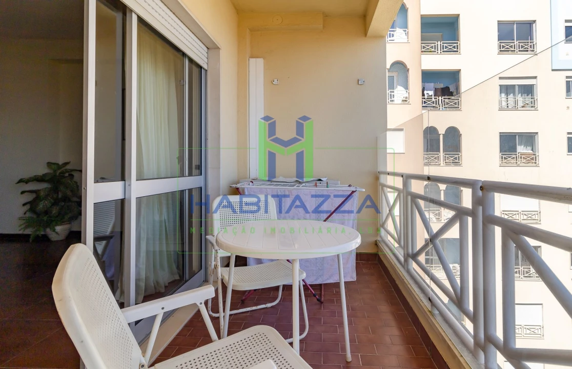 Apartamento T2 para Arrendamento em Lagos (São Sebastião e Santa Maria) Foto 14