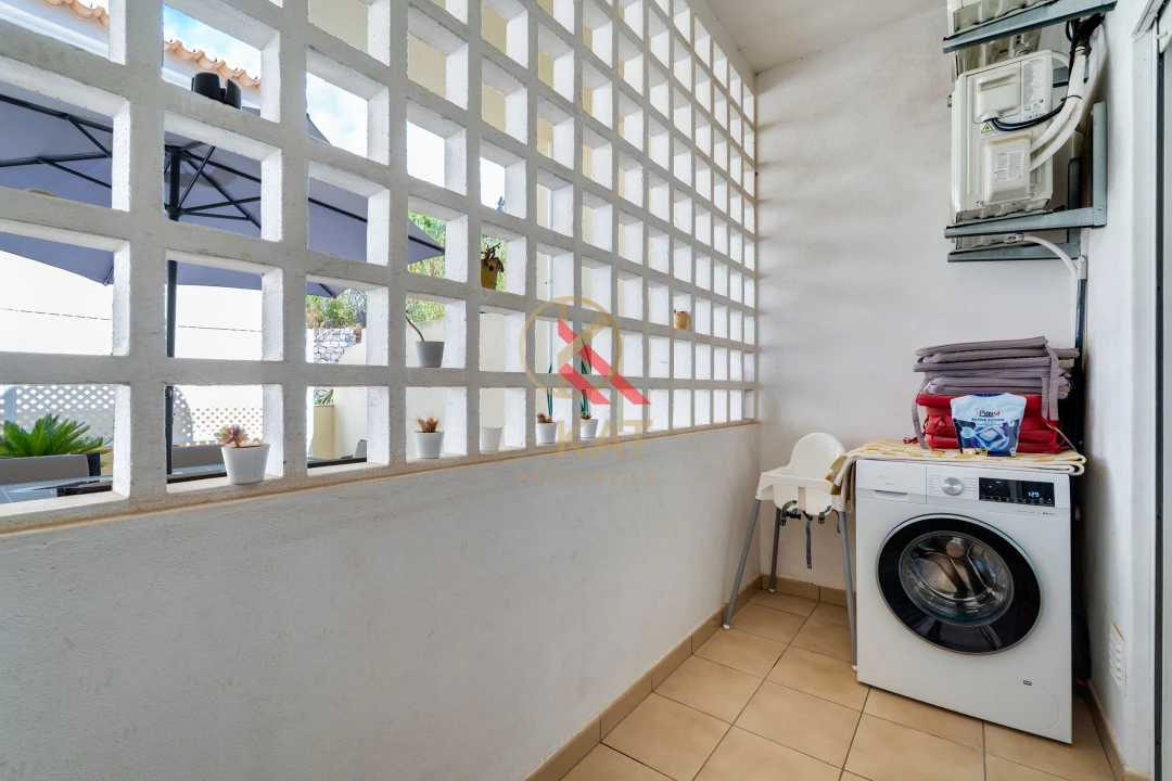 Apartamento T2 para Venda em Lagoa e Carvoeiro Foto 13