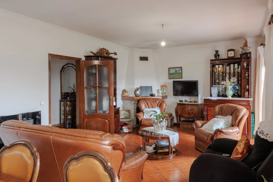 Moradia T3 para Venda em Arnoso (Santa Maria e Santa Eulália) e Sezures Foto 4