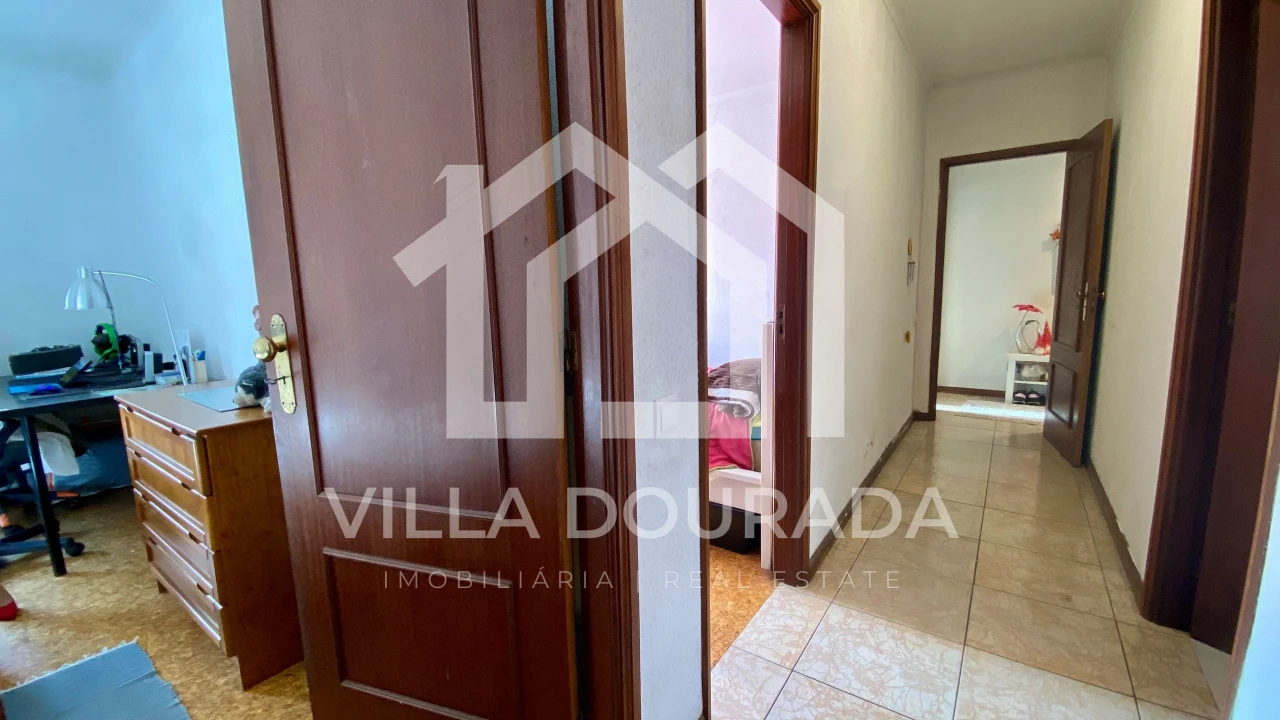 Apartamento T2 para Venda em Cidade da Maia Foto 13