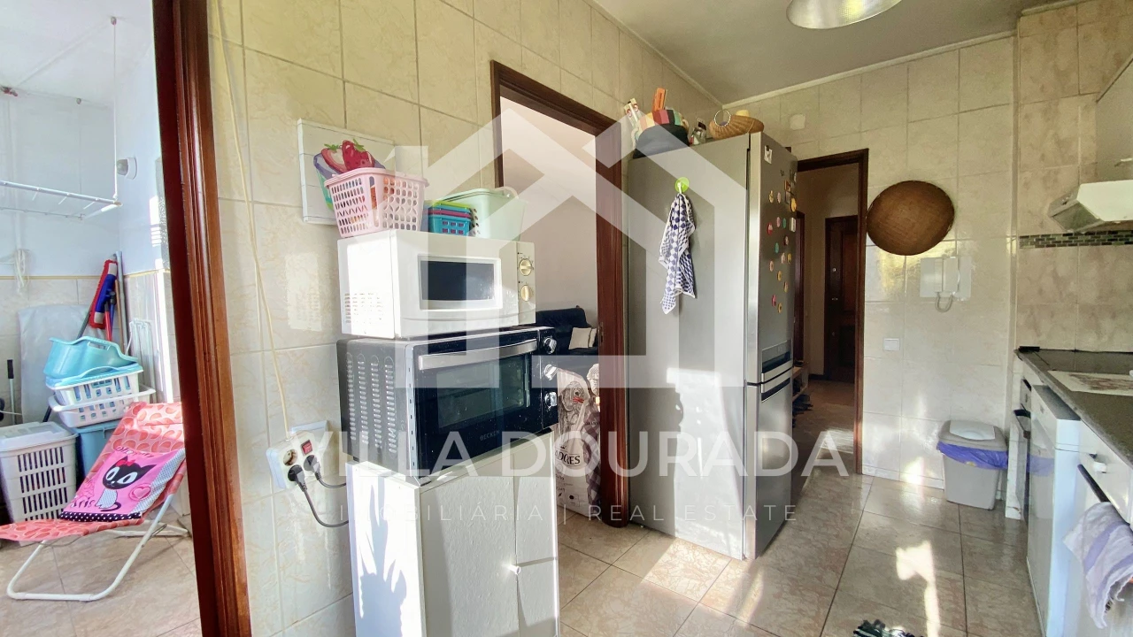 Apartamento T2 para Venda em Cidade da Maia Foto 5