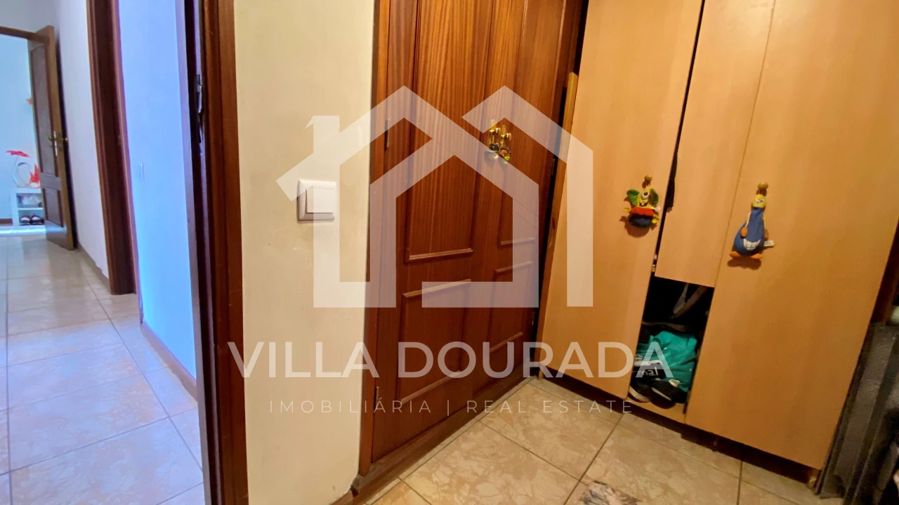 Apartamento T2 para Venda em Cidade da Maia Foto 10