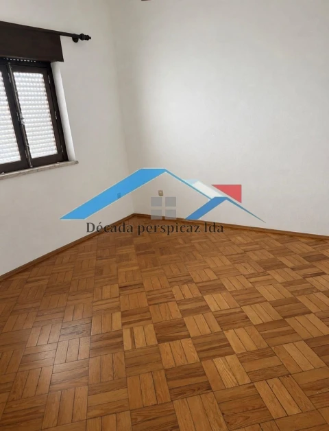 Moradia T4 para Venda em Montargil