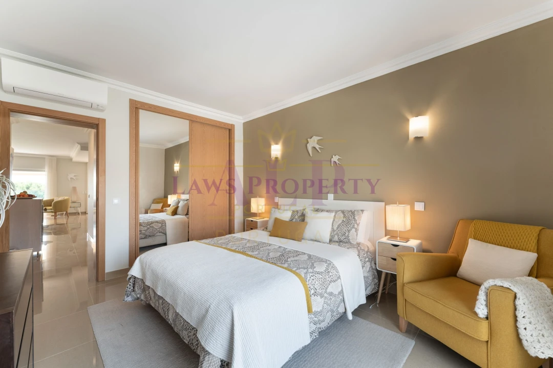 Apartamento T2 para Venda em Lagos (São Sebastião e Santa Maria) Foto 12