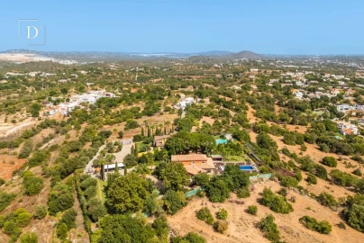 Moradia T5 para Venda em Loule (São Clemente)