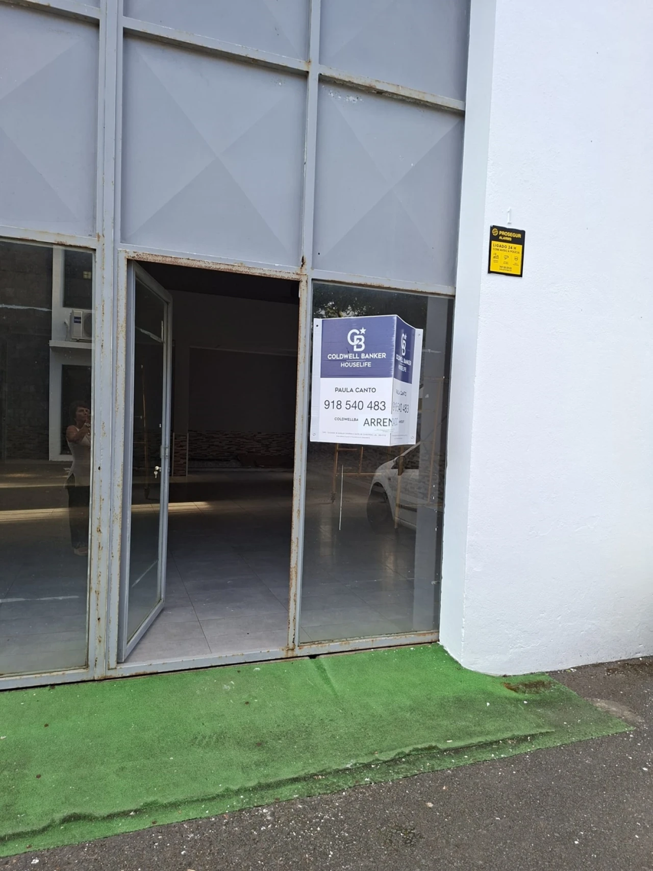 Armazém para Arrendamento em Relva Foto 2