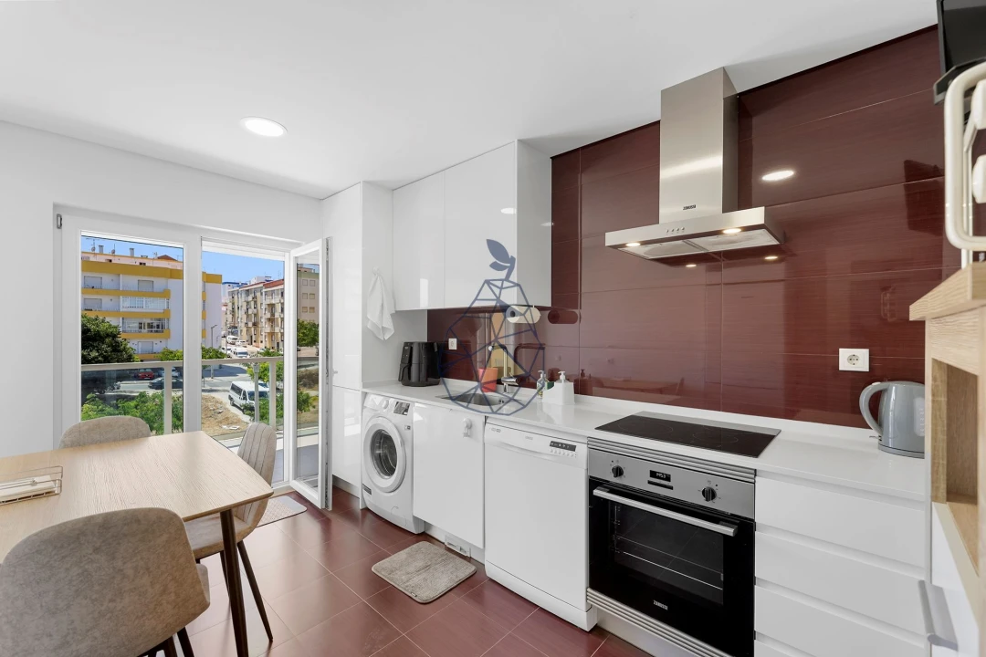 Apartamento T1 para Arrendamento em Portimão Foto 3