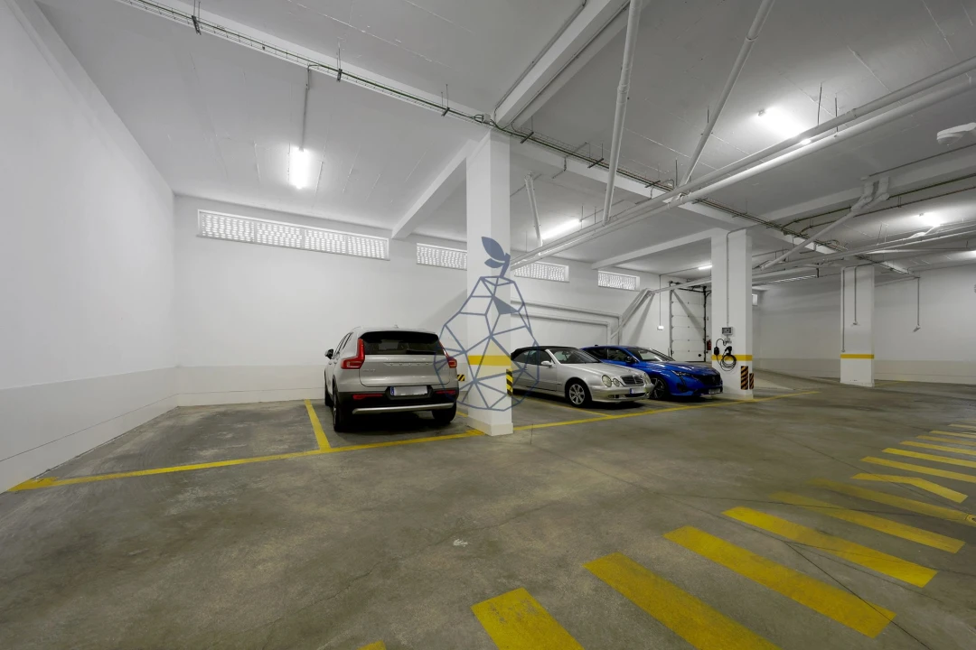 Apartamento T1 para Arrendamento em Portimão Foto 35