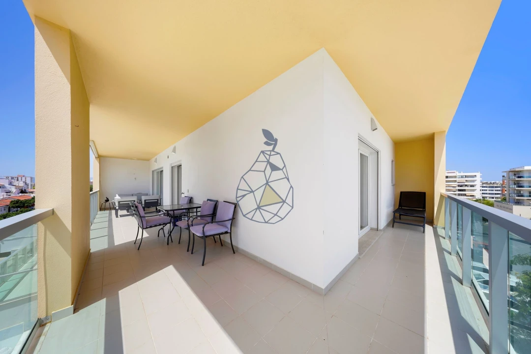 Apartamento T1 para Arrendamento em Portimão Foto 24
