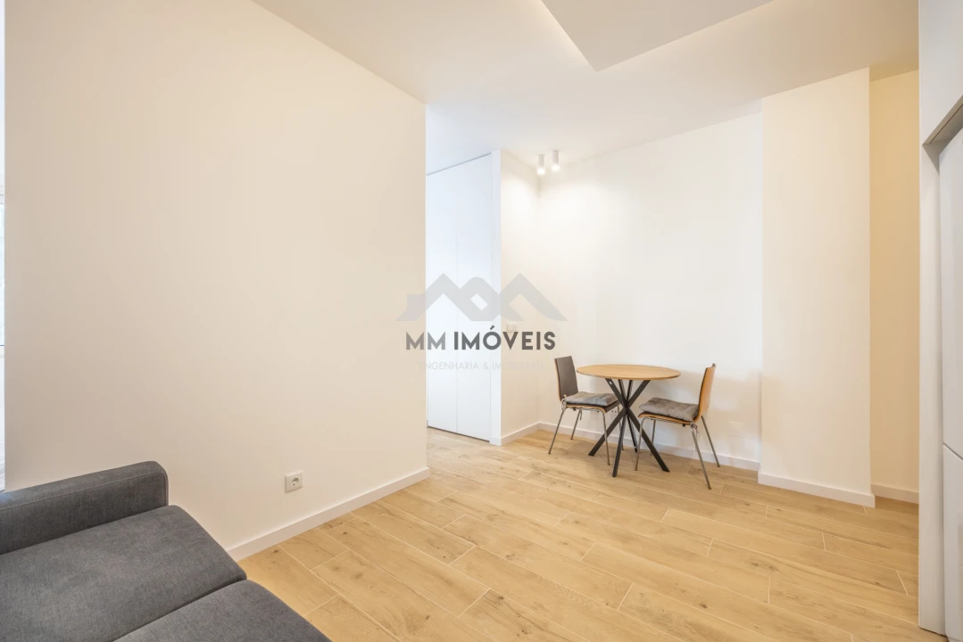 Apartamento T1 para Venda em Aguas Santas Foto 21