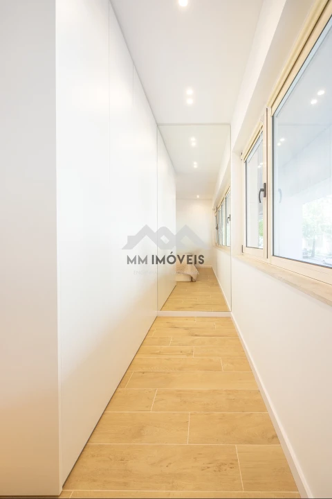 Apartamento T1 para Venda em Aguas Santas