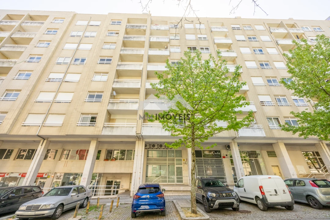 Apartamento T1 para Venda em Aguas Santas Foto 1