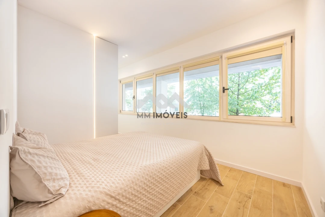 Apartamento T1 para Venda em Aguas Santas Foto 6