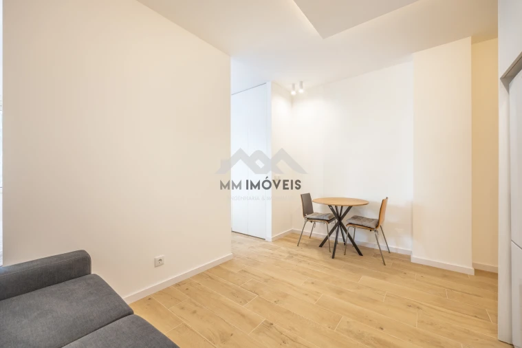 Apartamento T1 para Venda em Aguas Santas Foto 21